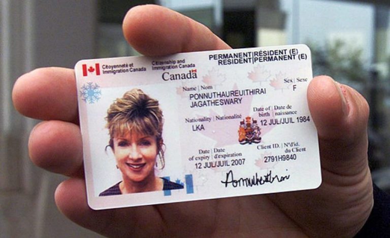 travel to canada expired pr card